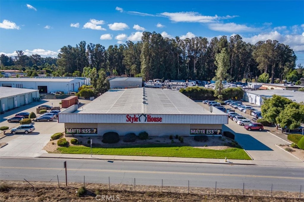 Photo of 455 N Frontage Road, Nipomo, CA 93444