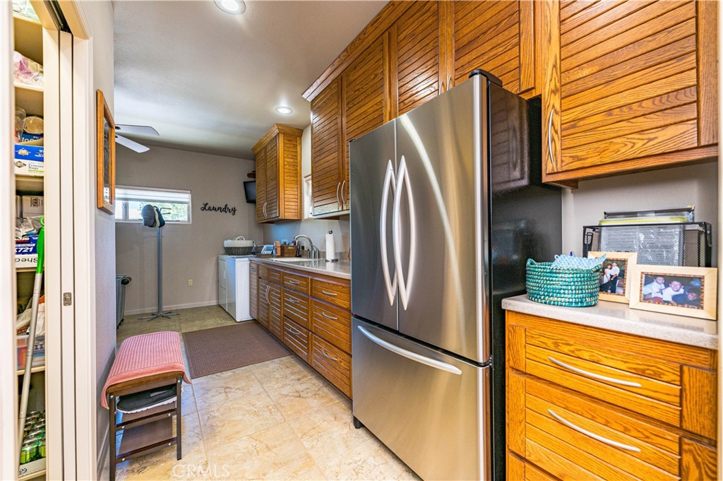 Utility Room, Laundry Room, Walk In Pantry