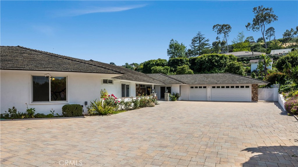 Photo of 2 Bowie Road, Rolling Hills, CA 90274