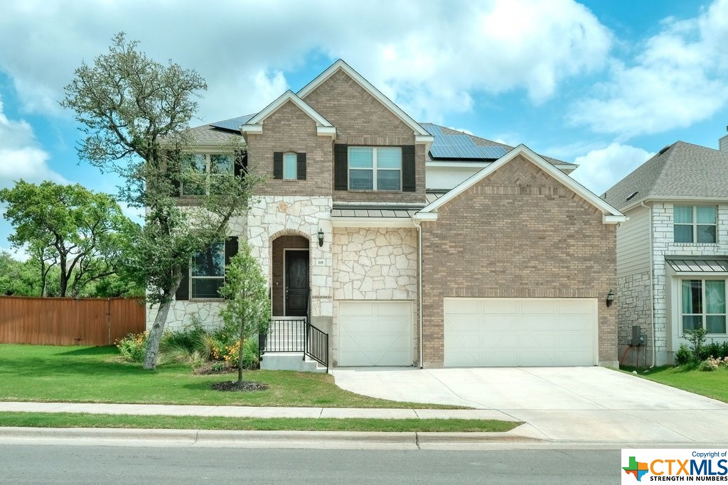 Notice the Beautiful curb appeal of this lovely Riverview home!!