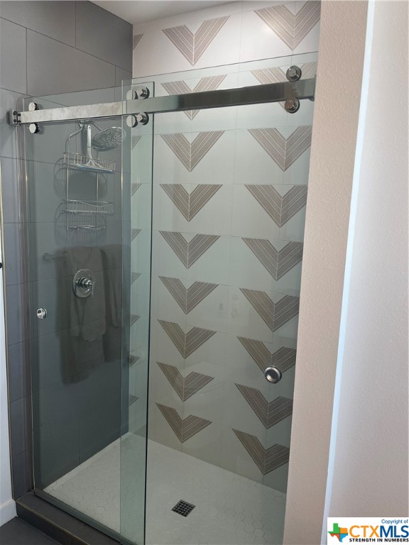 Primary shower with tile detail