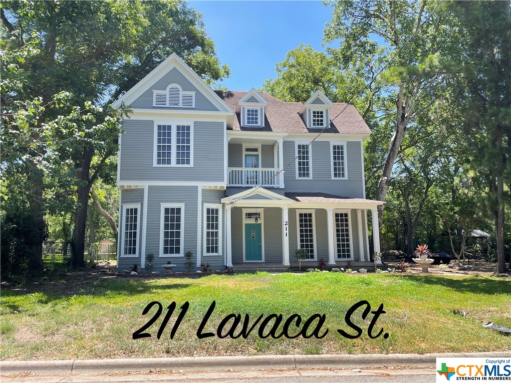 211 Lavaca Street