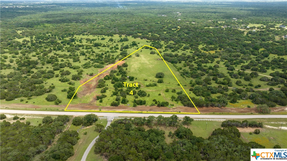 Are you looking for a once-in-a-lifetime opportunity to own a piece of Texas history and enjoy all that Salado has to offer? Look no further than the Bar V Bar Ranch! This private 10+ acre property was once part of the historic Bar V Bar ranch, a true Texas operation that operated for 117 years.

With mature trees and wildflowers in abundance, you'll be surrounded by the natural beauty and wildlife of Texas. And, because the ranch allows horses, cattle, and sheep on your property, you can continue its tradition while building your dream home.

Located just 15 minutes from downtown Salado, you'll have easy access to city amenities while enjoying your own private oasis. Don't miss out on this chance to own a piece of Texas history and create your own legacy.