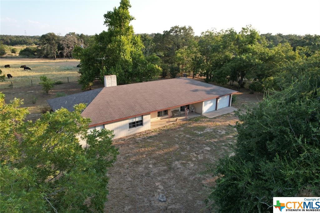 1768 County Road 449, Thorndale, Texas image 3