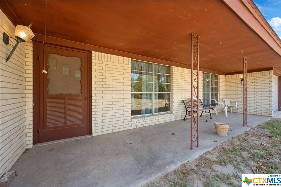 1768 County Road 449, Thorndale, Texas image 6