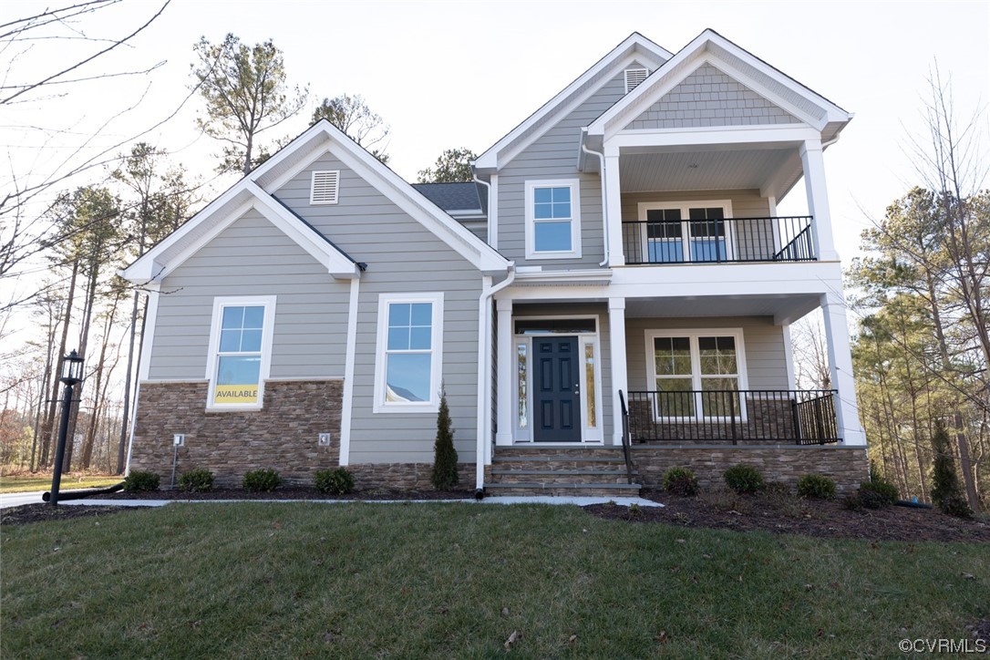 The Cypress features 4 bedrooms, 3 baths, and a side load garage. Enjoy resort style living in this premier community w/ world-class amenities! Brickshire is centrally located less than 30 minutes from both Richmond and Williamsburg.
