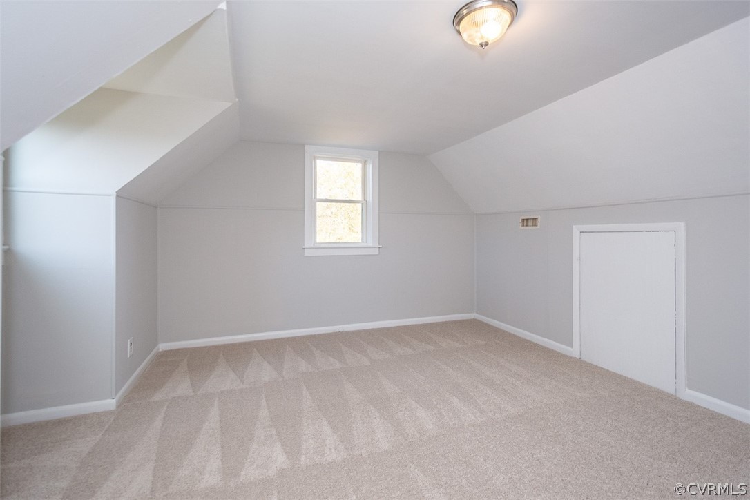 2nd Floor Primary Bedroom: New Carpet/Paint