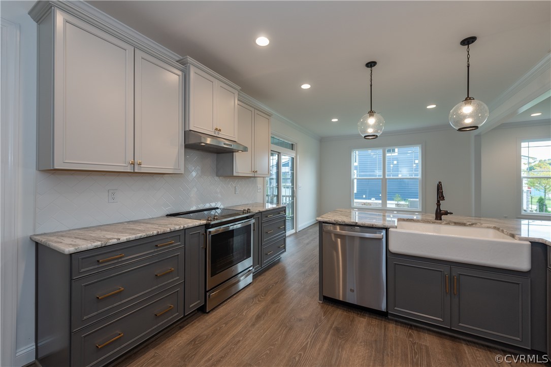 Interior Photos are of a similar plan in an existing community and demonstrate optional finishes. Additional photos of actual home to come as home starts construction.