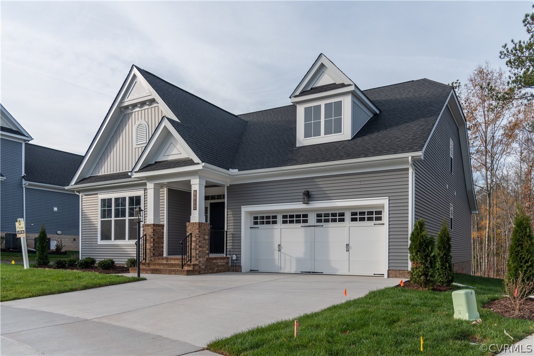 Photos are of Hartford Model Home and may demonstrate optional features.