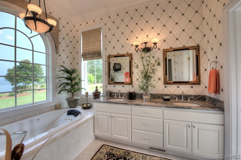 Luxurious master bath with relaxing views!
