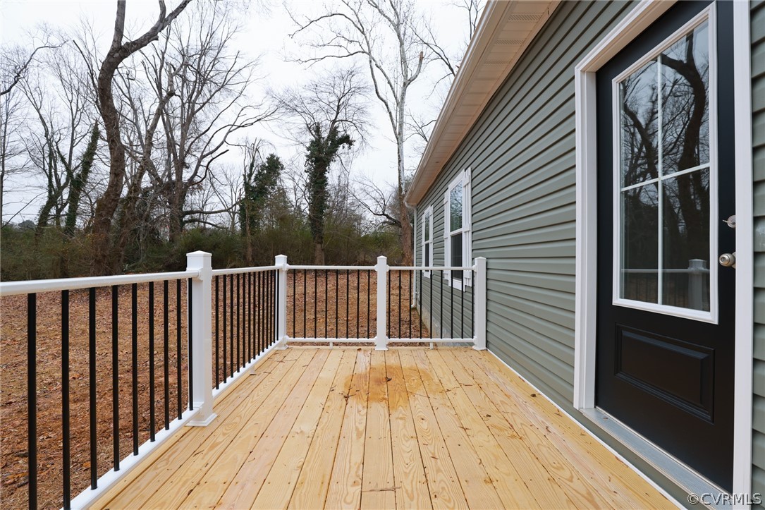 Front Yard Deck and Entry
