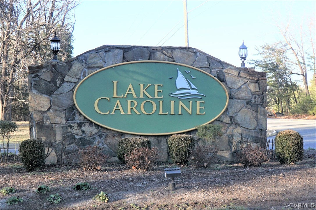 Welcome to Lake Caroline!