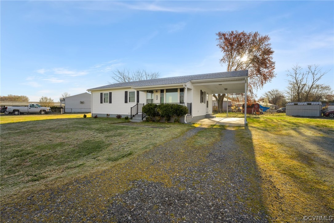 Move-in ready Rancher on large corner lot in Town of Tappahannock.