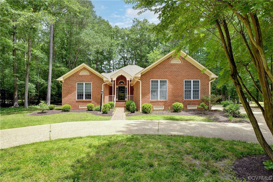 Completely renovated all brick rancher offers fabulous one floor living, fresh updates throughout, plus a screened porch and deck.