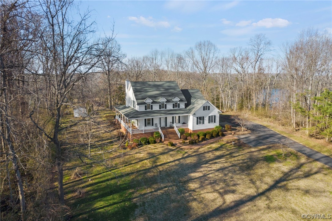 SPECTACULAR WATERFRONT HOME ON 2.75 ACRES