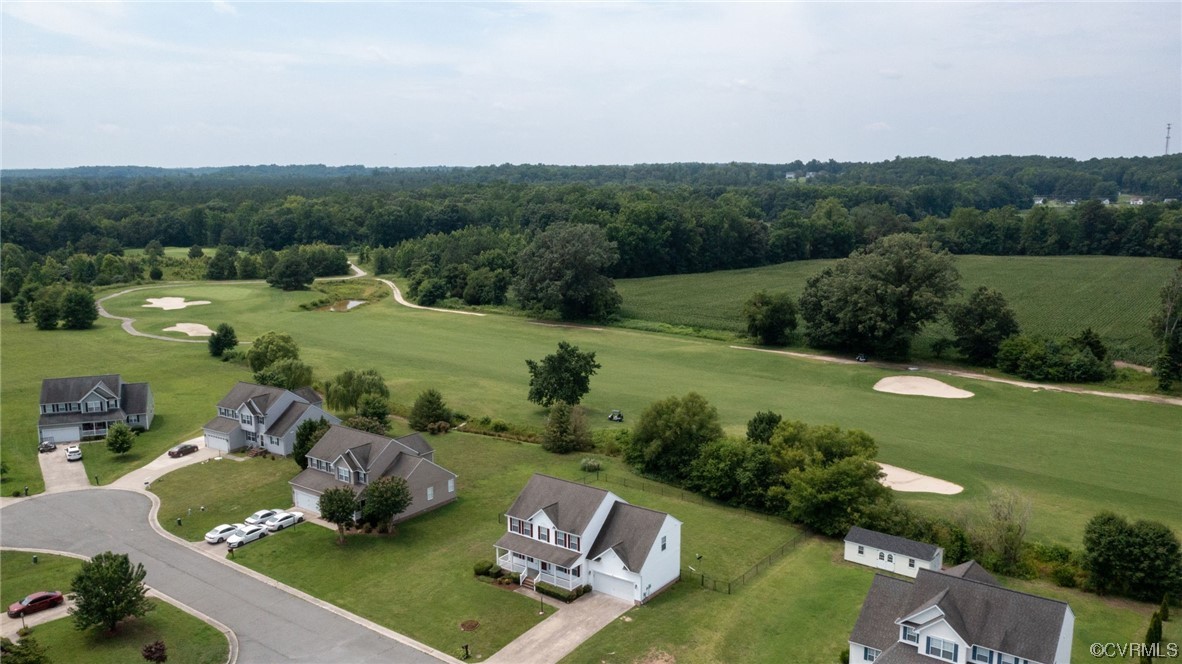 Tucked away on Noels Place culdesac surrounded by beautiful fairways of the 18 Hole Golf Course.