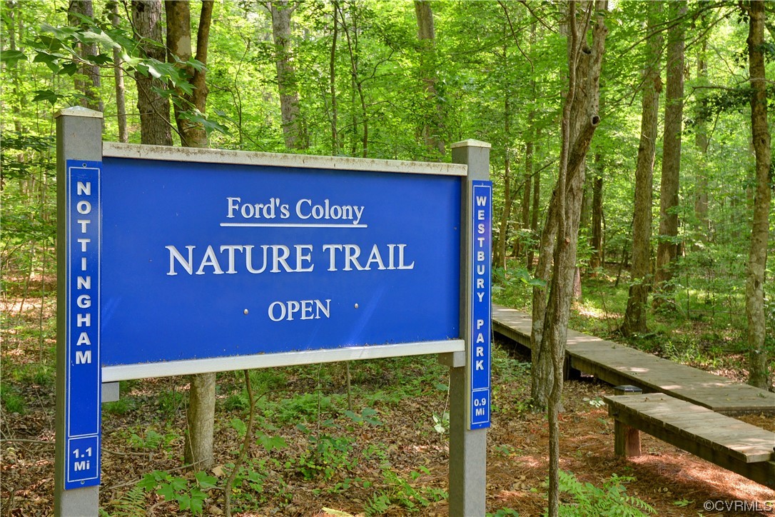Spanning 3,000 acres of rolling landscape, Ford’s Colony has a homeowners association committed to sustaining the natural beauty of the community through environmentally conscious practices.