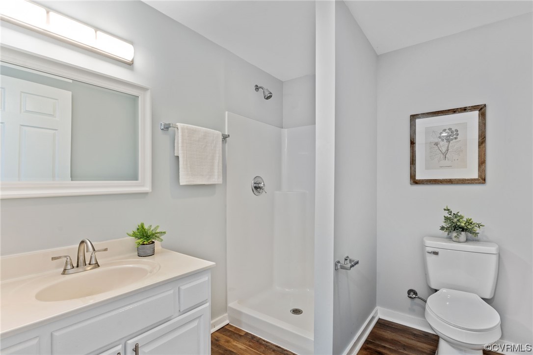 full bath in stuio apartment w/ walk-in shower and
single vanity