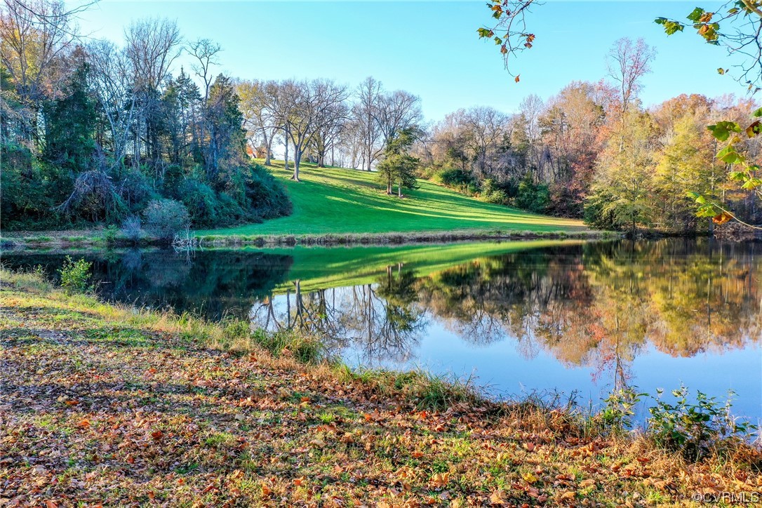 2-acre pond by the mansion