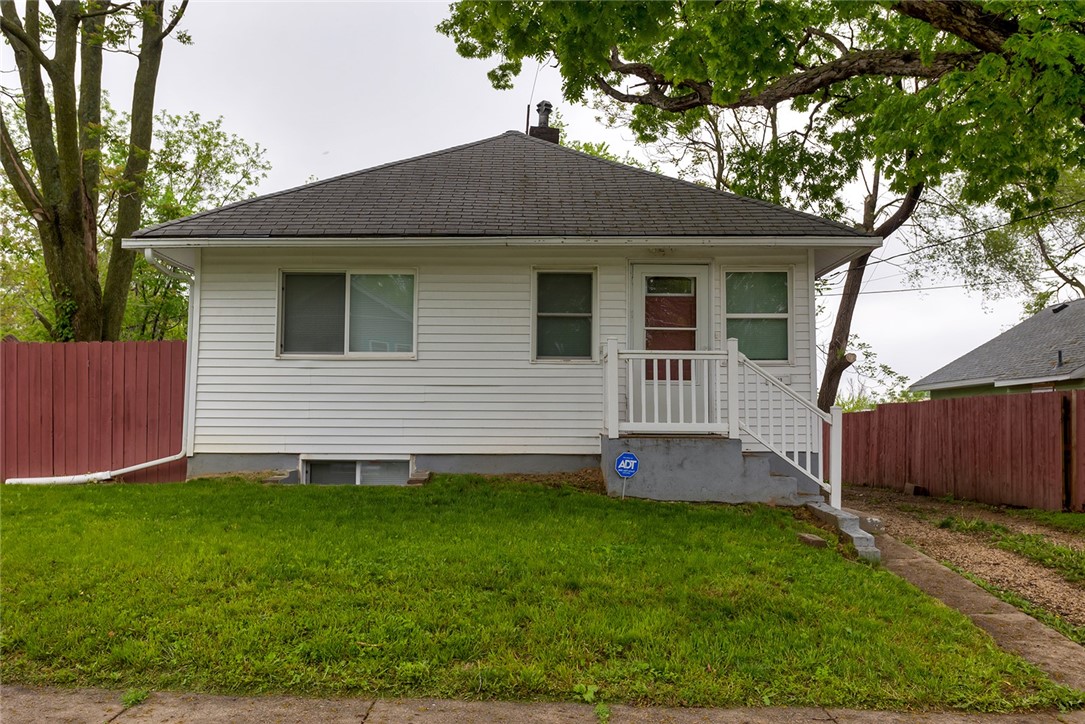 2209 Lincoln Avenue, Des Moines, Iowa 50310, 3 Bedrooms Bedrooms, ,1 BathroomBathrooms,Residential,For Sale,Lincoln,652285