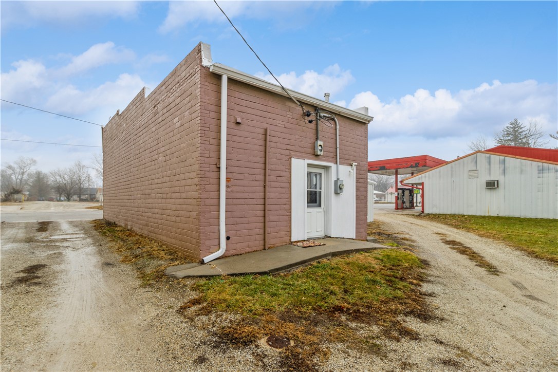 403 West Street, New Virginia, Iowa 50210, ,Commercial Sale,For Sale,West,686939