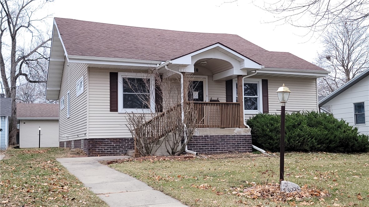 310 Boone Street, Boone, Iowa 50036, 2 Bedrooms Bedrooms, ,1 BathroomBathrooms,Residential,For Sale,Boone,687395