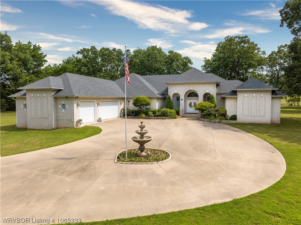 5300 E Valley Road, Fort Smith, AR 72903