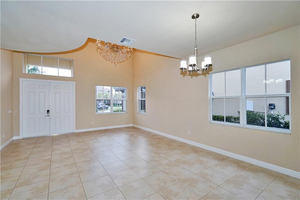 10091 Lake Vista Court