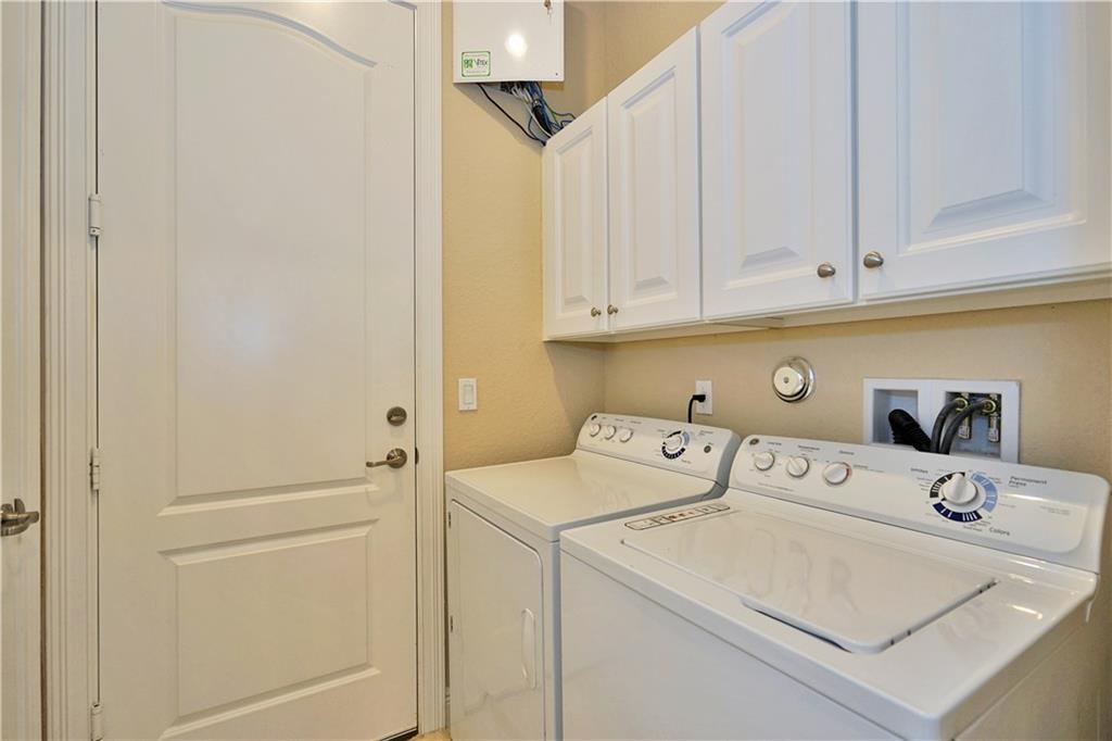 10091 Lake Vista Court