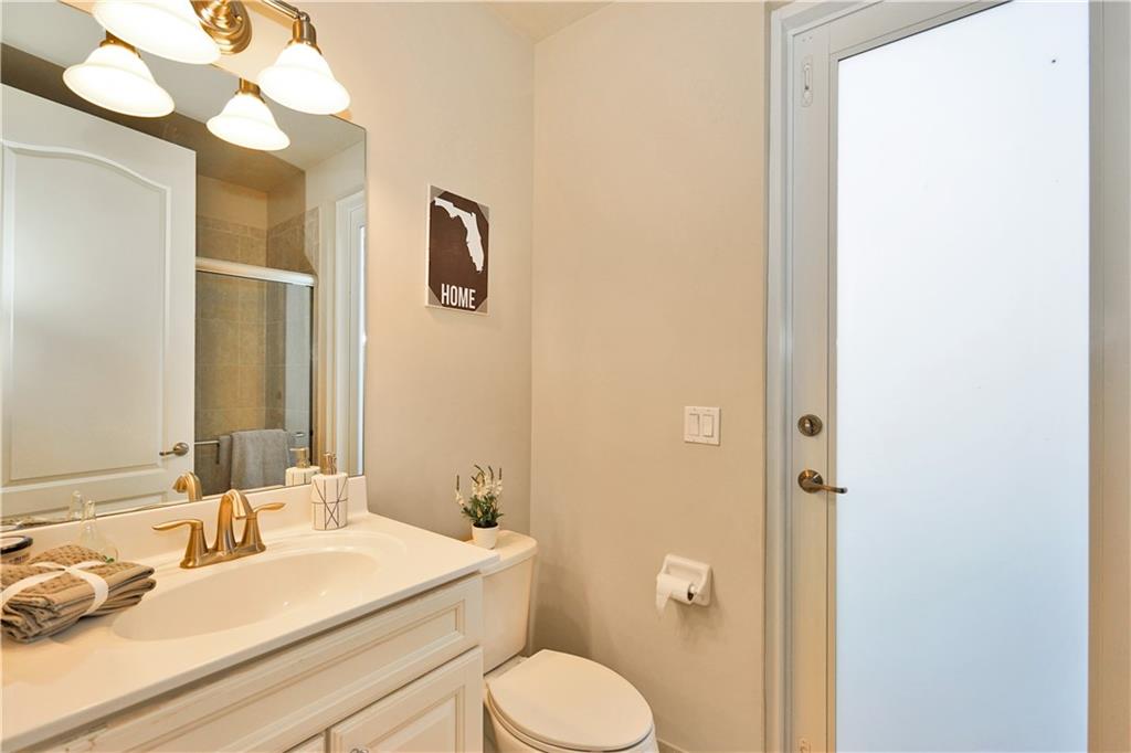 10091 Lake Vista Court