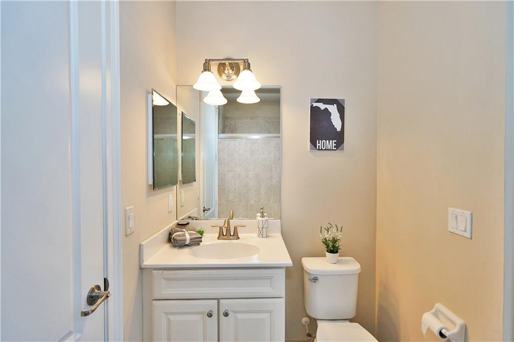 10091 Lake Vista Court