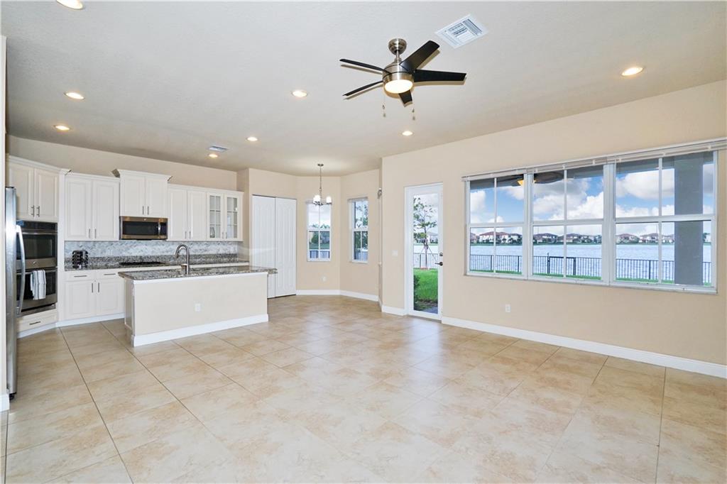 10091 Lake Vista Court