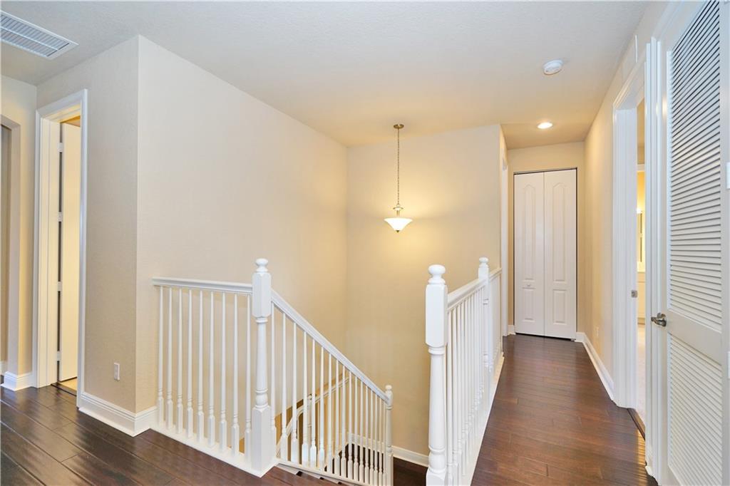 10091 Lake Vista Court