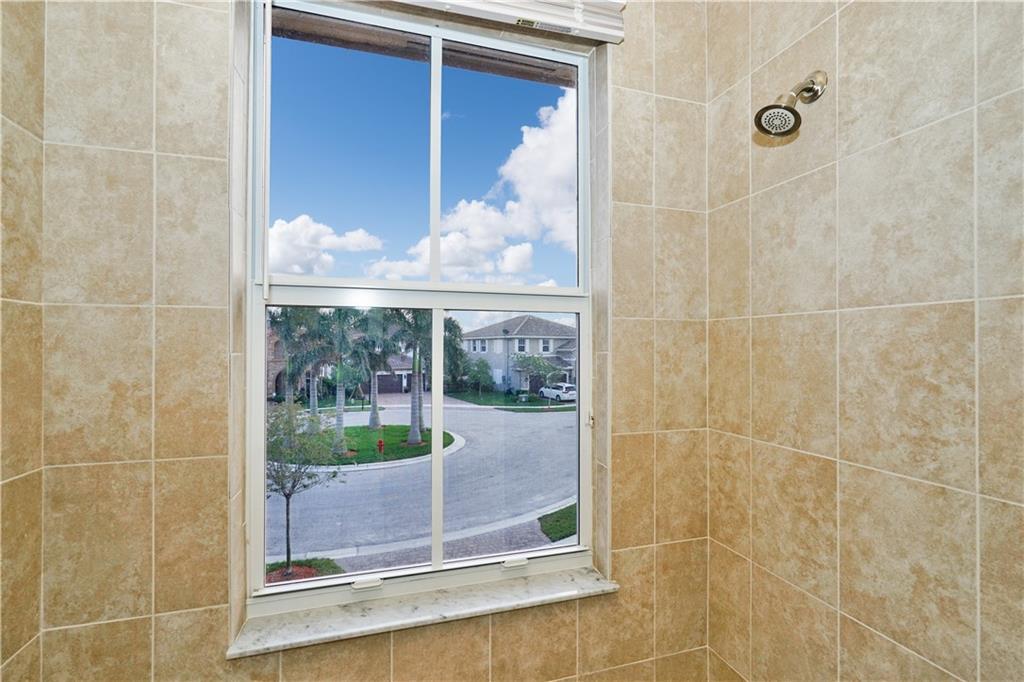 10091 Lake Vista Court