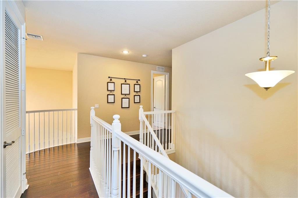 10091 Lake Vista Court