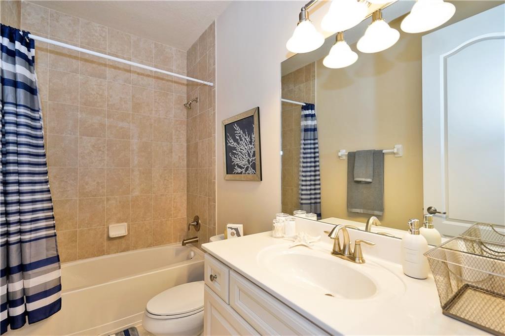 10091 Lake Vista Court