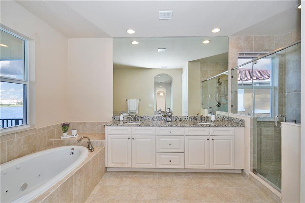 10091 Lake Vista Court