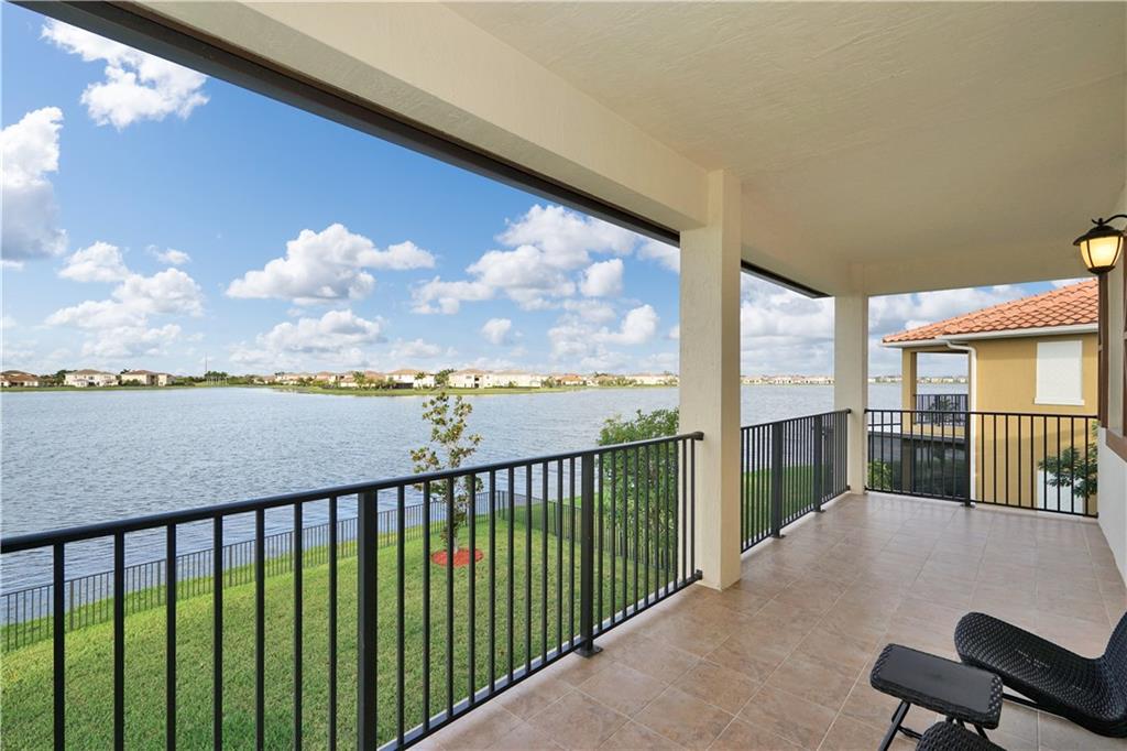 10091 Lake Vista Court