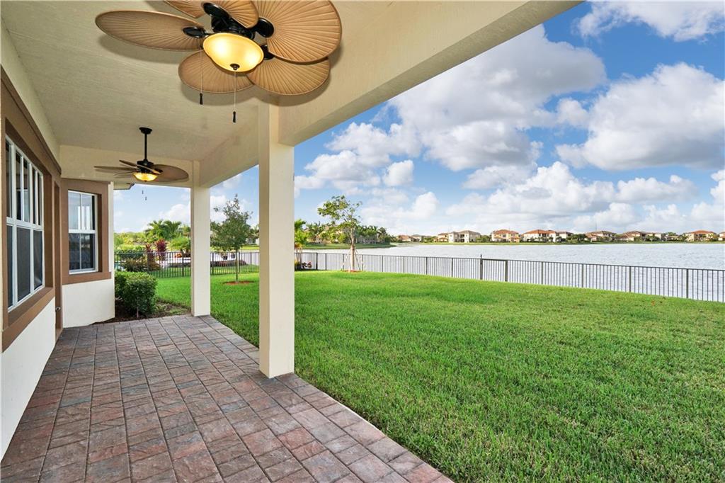 10091 Lake Vista Court