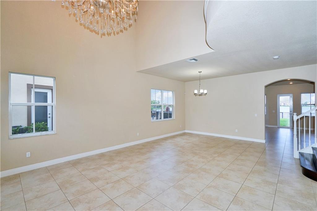 10091 Lake Vista Court