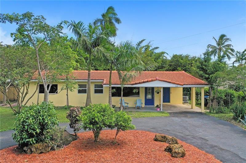 UPDATED SINGLE FAMILY HOME IN THE HEART OF CENTRAL WILTON MANORS. WITHIN MINUTES OF NIGHTLIFE, RESTAURANTS, SHOPPING, GROCERY, CHURCHES, CORAL RIDGE MALL, OCEAN, AIRPORT AND CRUISEPORT. GREAT FLOOR PLAN, OFFICE SPACE/FLORIDA ROOM, NEW APPLIANCES, IMPACT WINDOWS AND LARGE CORNER LOT, ROOM FOR A POOL. GREAT LOCATION!
