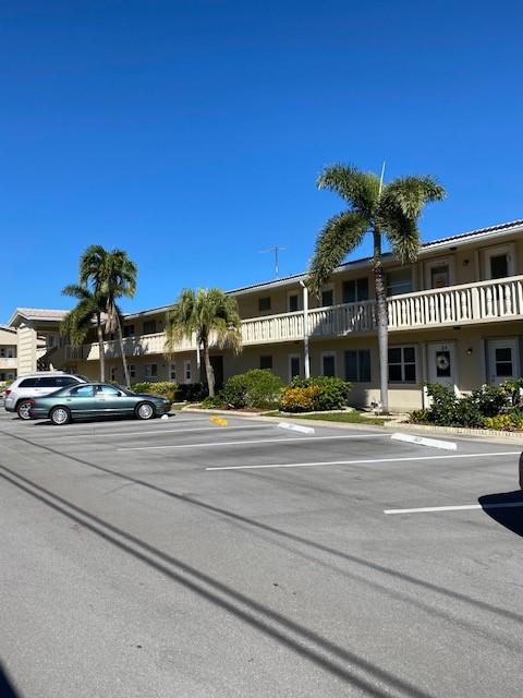 WANT A COMFORTABLE AND PLEASANT PLACE FOR YOUR ELDERLY PARENTS OR YOURSELF IN THIS LIGHTHOUSE POINT LOCATION? THIS IS 1 of 2 of the LOWEST PRICED 2 BED CONDO EAST OF FEDERAL...COME SEE THIS 55+, 1ST FLOOR, 2 BED 1 BATH CORNER UNIT WITH GLASSED IN PORCH, WELL MAINTAINED.   THIS PROPERTY IS CENTRALLY LOCATED WITHIN LIGHTHOUSE POINT.  QUIET AND TUCKED IN BUT STILL CLOSE TO BEACHES, RESTAURANTS, SHOPS AND PUBLIC TRANS.  LIGHTHOUSE POINT OFFERS SHUTTLE SERVICE, HAS IT'S OWN POLICE, FIRE, LIBRARY AND BUILDING DEPT.  LOTS OF PLACES TO WALK/BIKE.  ONLY 2 BEDROOM UNIT FOR SALE IN THIS COMPLEX. WANT A COMFORTABLE AND PLEASANT PLACE FOR YOUR ELDERLY PARENTS OR YOURSELF IN THIS LIGHTHOUSE POINT LOCATION? THIS IS 1 of 2 of the LOWEST PRICED 2 BED CONDO EAST OF FEDERAL...COME SEE THIS 55+, 1ST FLOOR, 2 BED 1 BATH CORNER UNIT WITH GLASSED IN PORCH, WELL MAINTAINED.   THIS PROPERTY IS CENTRALLY LOCATED WITHIN LIGHTHOUSE POINT.  QUIET AND TUCKED IN BUT STILL CLOSE TO BEACHES, RESTAURANTS, SHOPS AND PUBLIC TRANS.  LIGHTHOUSE POINT OFFERS SHUTTLE SERVICE, HAS IT'S OWN POLICE, FIRE, LIBRARY AND BUILDING DEPT.  LOTS OF PLACES TO WALK/BIKE.  ONLY 2 BEDROOM UNIT FOR SALE IN THIS COMPLEX.
