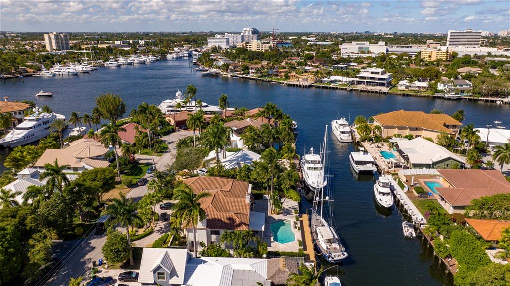 616 3rd Key Dr, Fort Lauderdale, FL 33304
