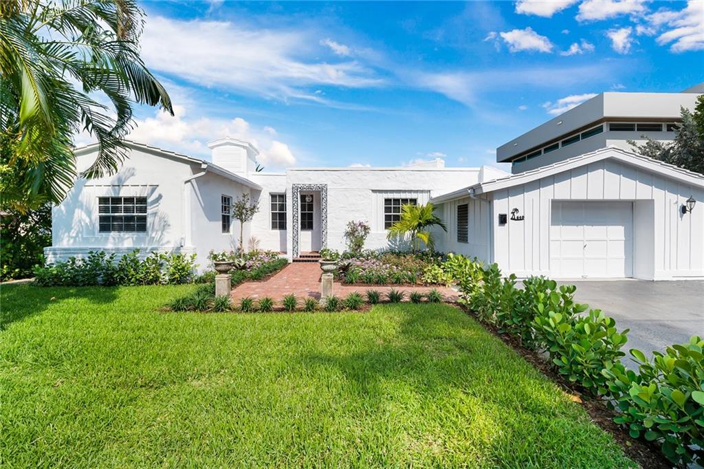 Adorable Las Olas Bungalow with that "Harbor Island Bahamas" feel! Furnished rental. 3 Bedroom, 2 Bath with enclosed porch! Walking distance to beach and shopping and entertainment of famous Las Olas Boulevard. Large backyard overlooking canal.