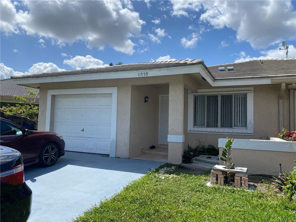 11950 NW 33rd St, Coral Springs, FL 33065