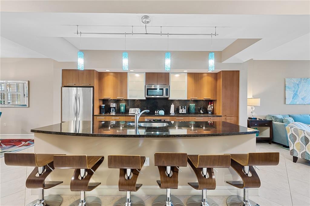 4445 El Mar Dr 2-304, Lauderdale By The Sea, FL 33308
