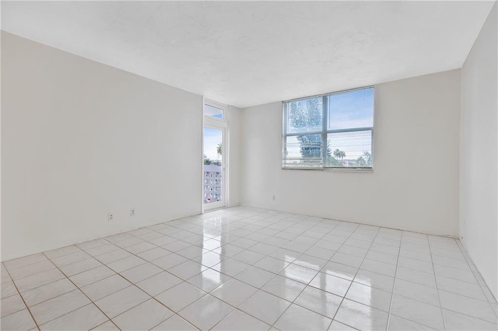 4250 Galt Ocean Dr 3A, Fort Lauderdale, FL 33308