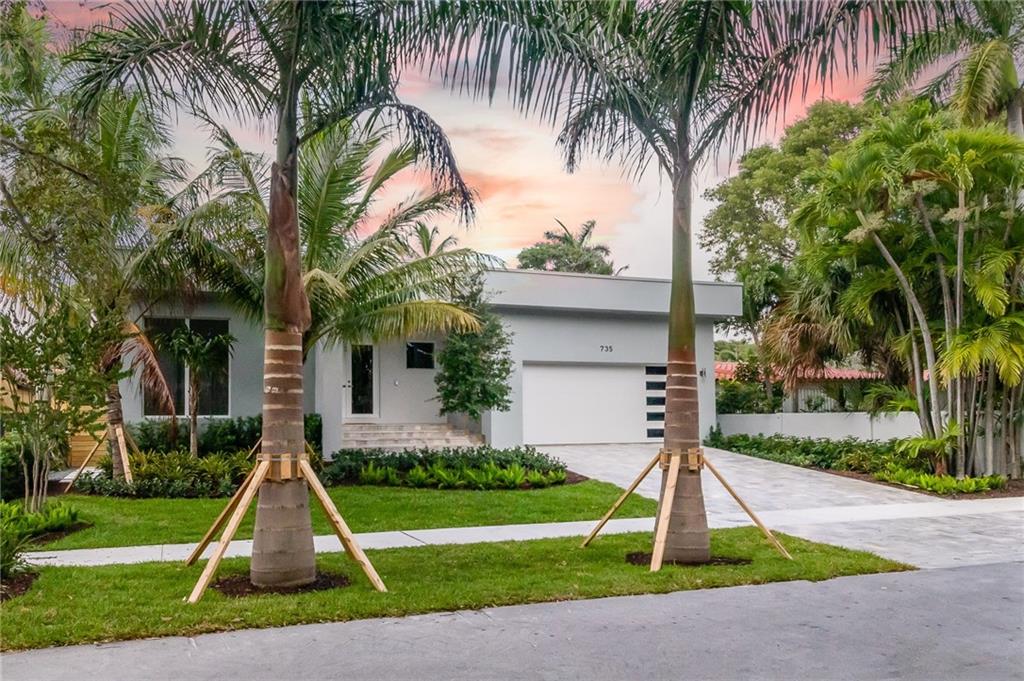 735 NE 19th Ave, Fort Lauderdale, FL 33304