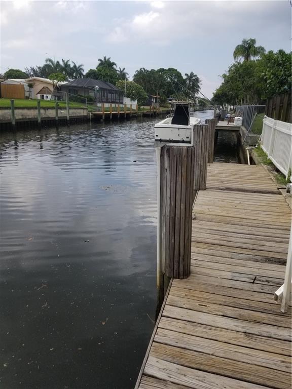 5861 SW 15th St, Plantation, FL 33317