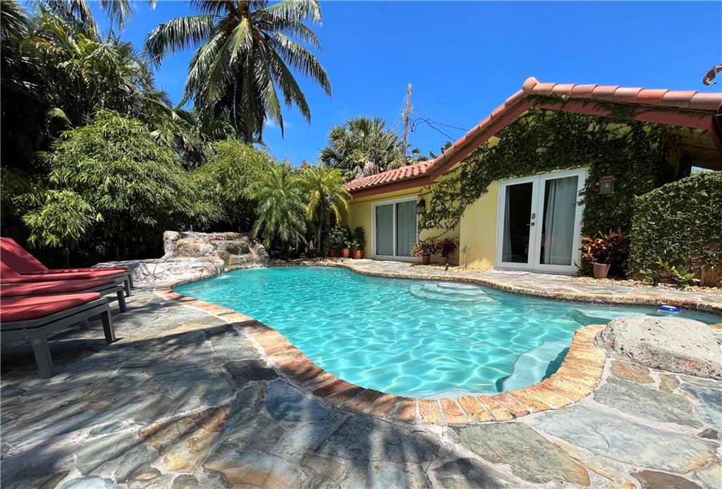 3301 NE 16th Ct, Fort Lauderdale, FL 33305